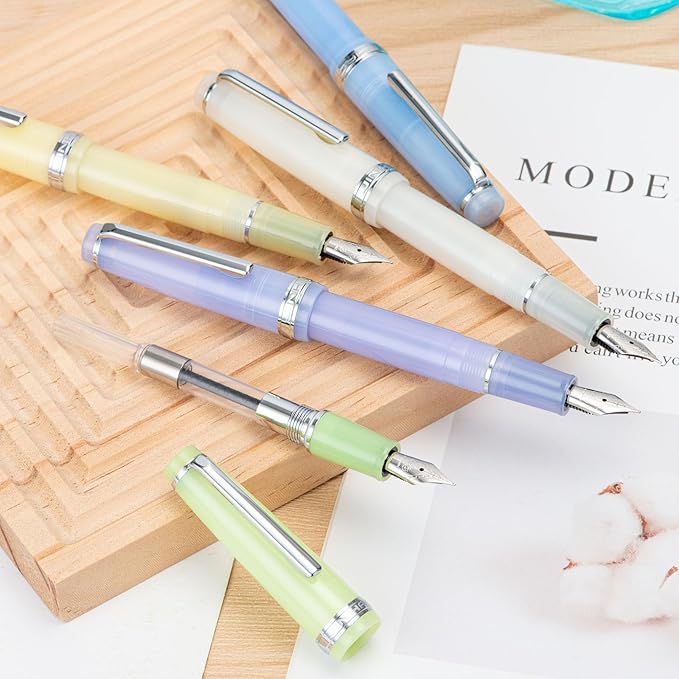 Jinhao 82 Acrylic Fountain Pen, Iridium Bent Nib with Ink Converter, Transparent Yellow Classic Design Calligraphy Pen (Silver Trim)