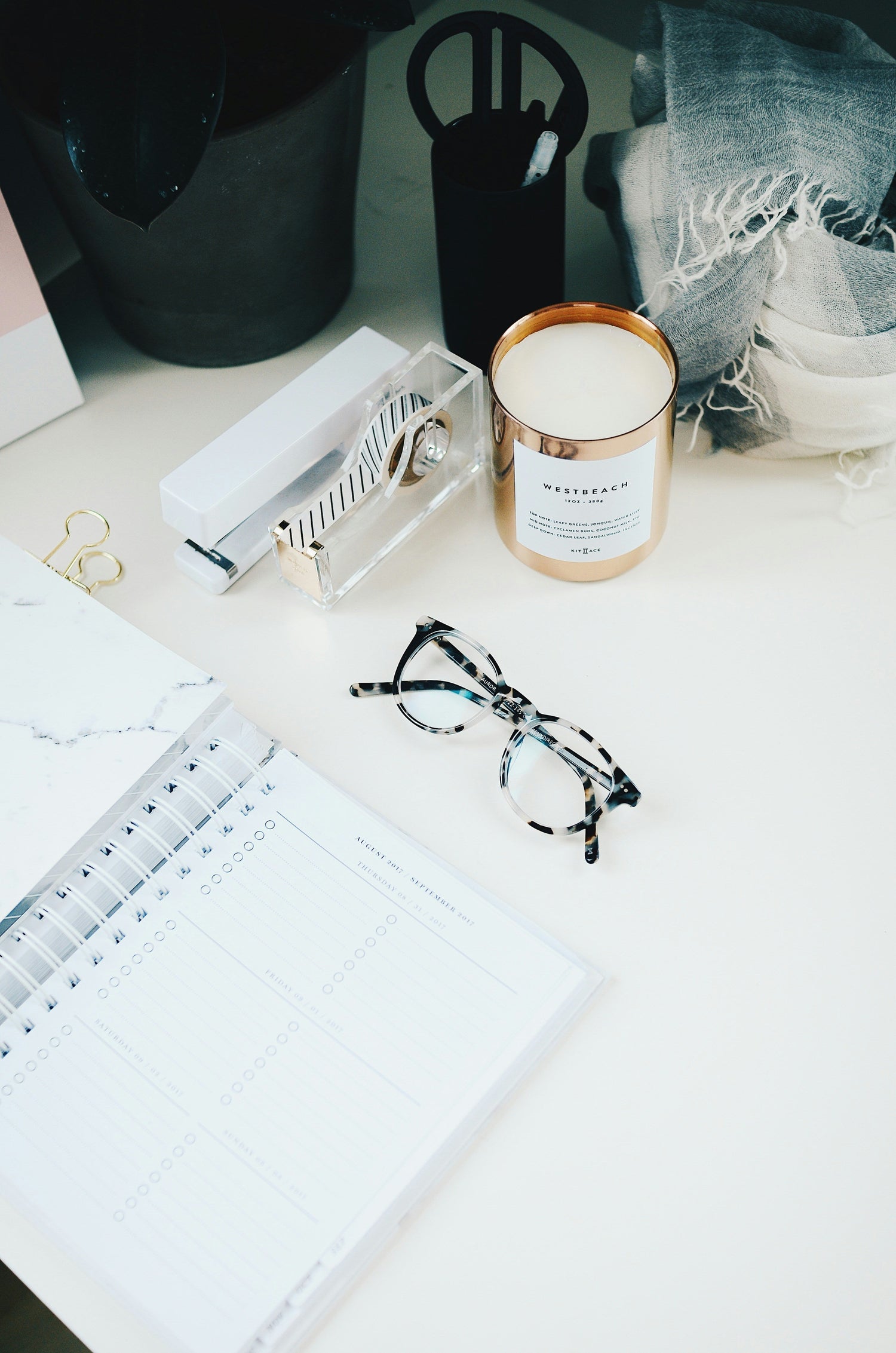 Desk-accessories-including-organizers-trays-and-pen-holders-for-office-and-home
