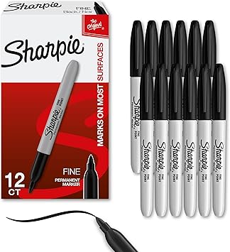 Set-of-colorful-markers-and-highlighters-for-office-and-school-use-Deskbloom