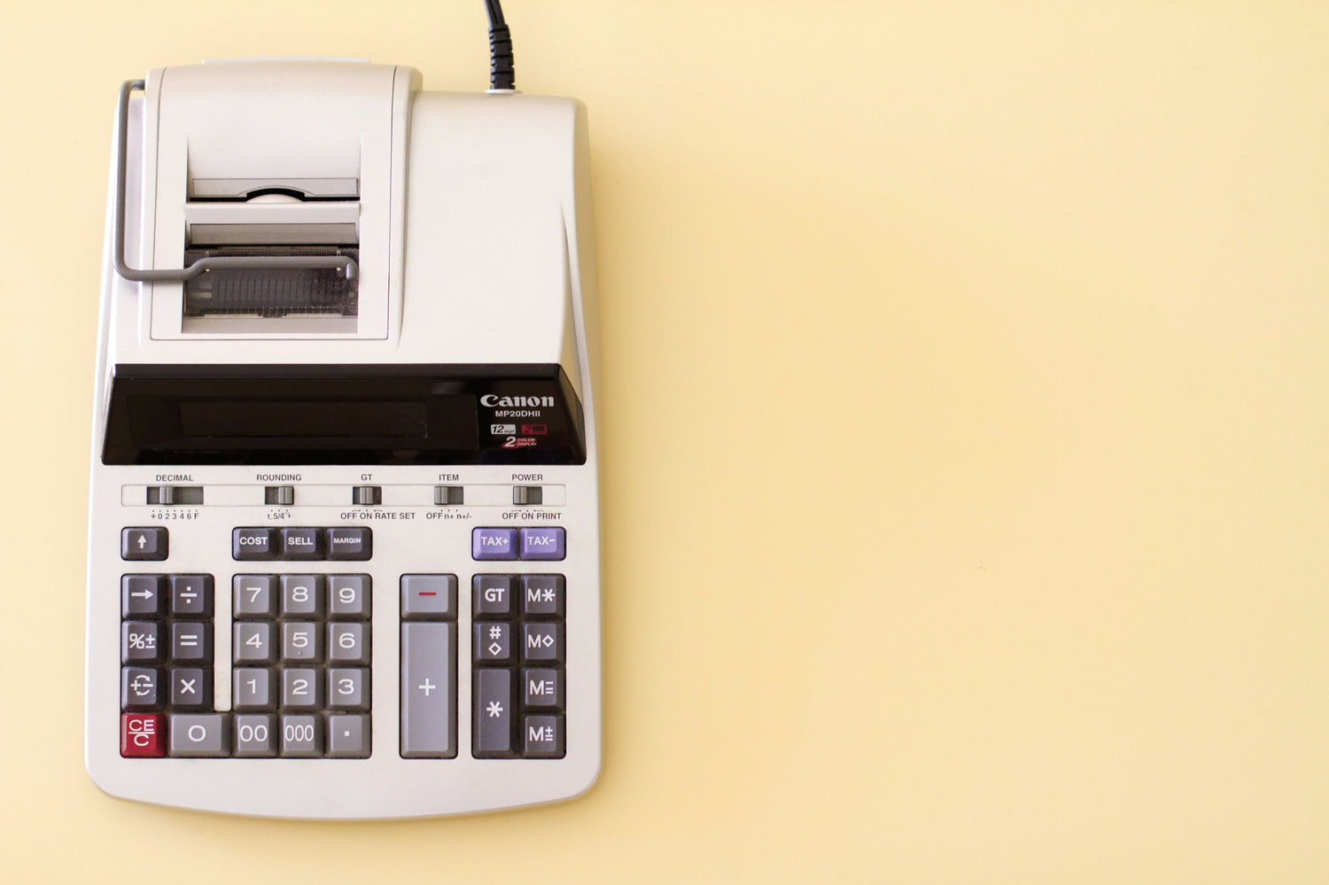 High-quality-office-electronics-for-productivity-and-organization